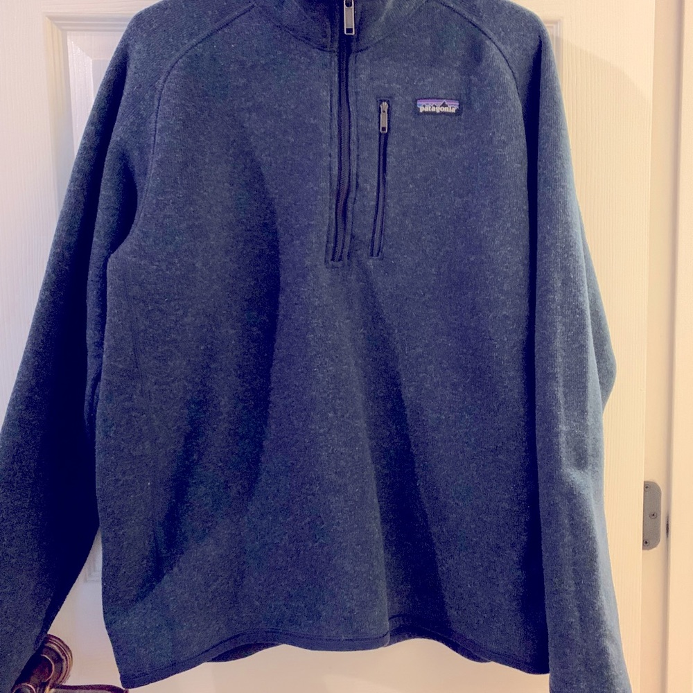 Patagonia pull over. Size Large